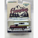 GreenLight 1:64 Scale 1981 Ram D-250 ROYAL WITH LARGE CAMPER Alloy Car Model Static Collection Decorated Holiday Gifts