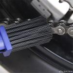 Motorcycle Chain Brush – Durable Plastic Motorcycle Chain Cleaning Kit with Brush and Three-Sided Nylon Bristles for Fast and Effective Maintenance – Supports Smooth Pedaling and Precise Gear Shifting