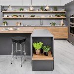 Big Red Torin Swivel Bar Stool - Chrome Legs