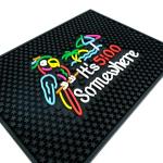 LIUISNEO Bar Mat, It's 5:00 Somewhere Parrot Design, Black with Star Pattern, 17x13 Inch, Anti-Slip Rubber for Countertop (Parrot, 17*13)