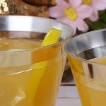200 Pack Gold Rimmed Plastic Cups for Parties
