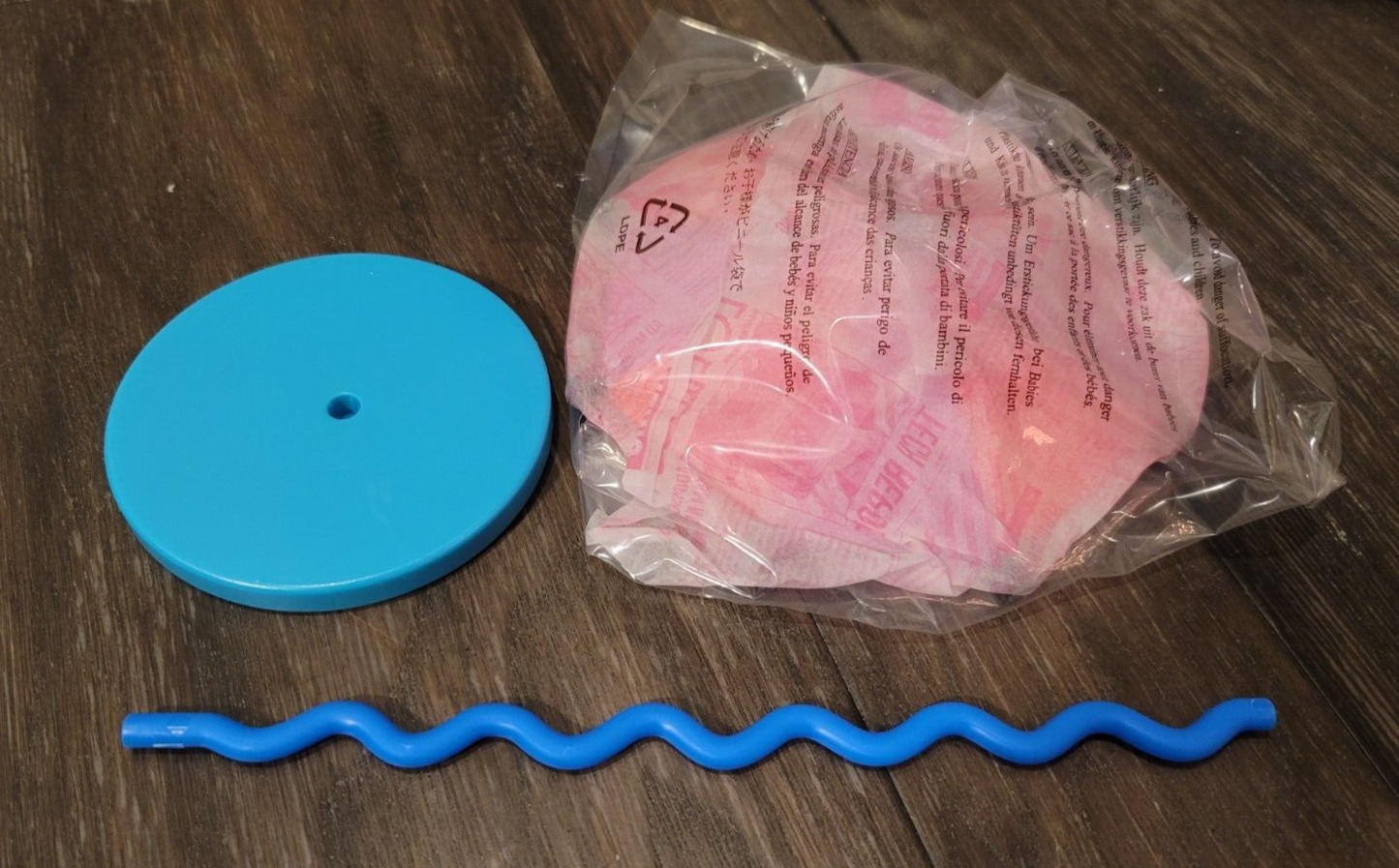 Lol Surprise Doll House Outdoor Mansion with Umbrella