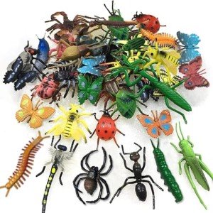 30 Fake Plastic Bugs for Pranks and Parties