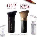 Laura Geller Retractable Kabuki Brush for Makeup