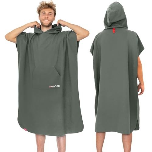 Outdoor Microfiber Bath Poncho for Active Lifestyles