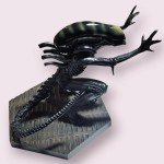 Eaglemoss Alien Vent Attack Xenomorph 10.25" MEGA STATUE