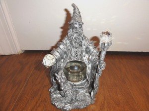 Wizard Statue Resin Figure Crystal Magic Sci Fi Midevil Orb Wand 8.5 Inches Tall
