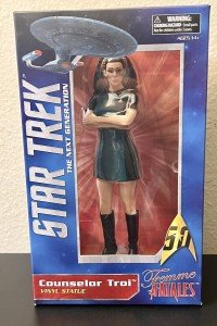 Star Trek Femme Fatales COUNSELOR DEANNA TROI 9" Vinyl Statue (Sealed)