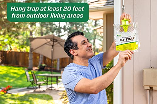 8-Pack Outdoor Disposable Hanging Fly Traps by RESCUE!