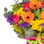 Vibrant Fresh Flower Bouquet in Elegant Vase
