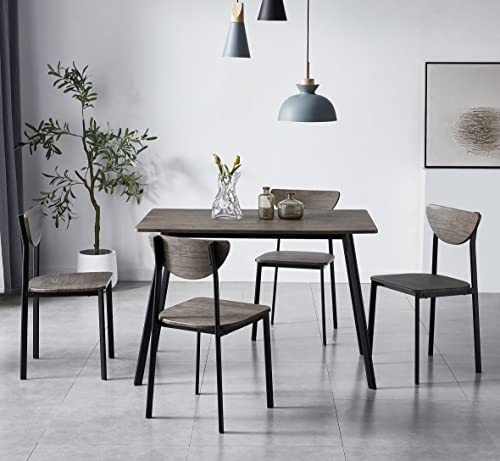 Dining Table & 4 Chairs