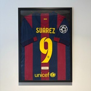 Framed Barcelona Luis Suárez Jersey Display