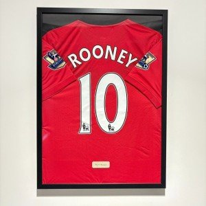 Framed Wayne Rooney Manchester United Jersey