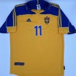 Ibrahimović #11 Sweden Vintage Adidas Soccer Jersey