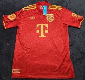Harry Kane Bayern Munich 125th Anniversary Kit