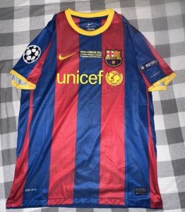 Iniesta Barcelona 2011 UCL Final Jersey - Large