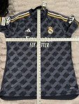 Bellingham #5 XL Adidas Real Madrid Away Jersey