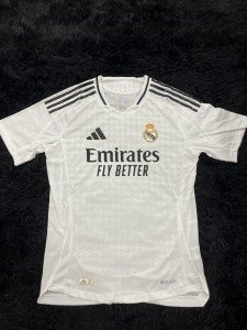 Real Madrid 24/25 Home Player Slim Fit Jersey