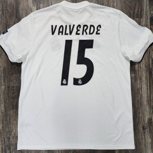 Adidas Real Madrid Home Jersey - Federico Valverde XL