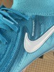 Nike Phantom Luna II Elite SG-PRO Soccer Cleats