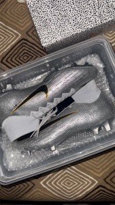 Nike Modric Golden Touch Superfly Soccer Cleats