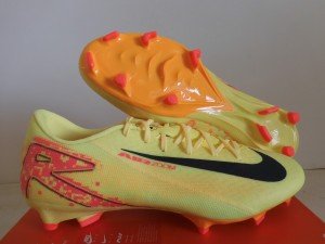 Nike Zoom Vapor 16 Academy Kylian Mbappe Soccer Cleats
