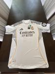 Real Madrid 25/26 Home Kit - Mbappé Large