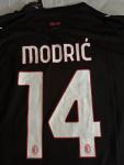Luka Modric #14 AC Milan Men's Home Jersey