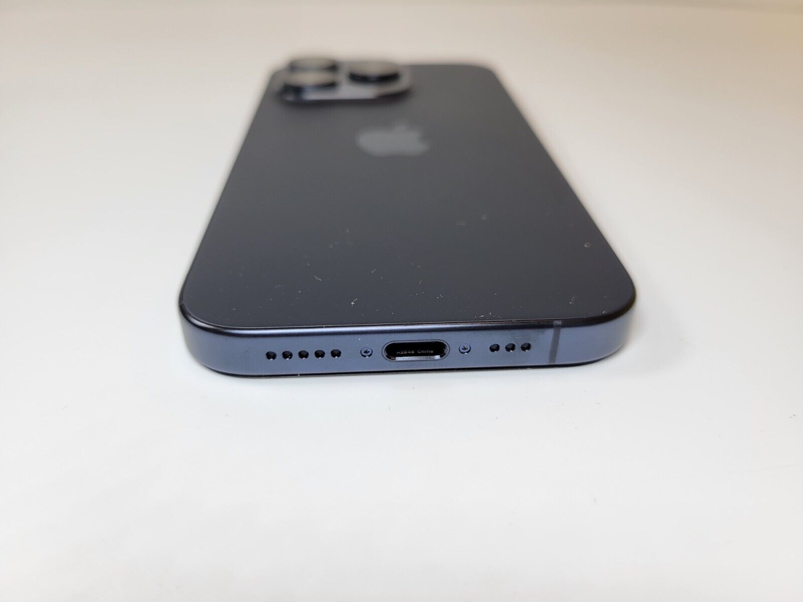 Apple iPhone 15 Pro 128GB Unlocked E-SIM