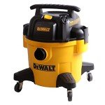 DEWALT 6 Gallon Wet/Dry Shop Vacuum with Blower