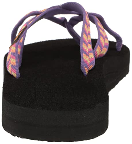 Vintage Pink Teva Women’s Sandals