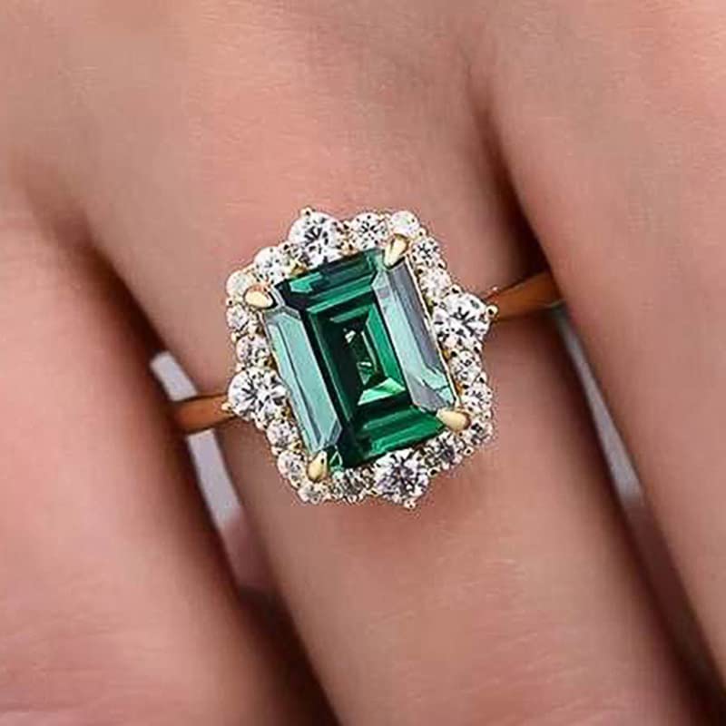 14K Gold Emerald Cut Baguette Ring for Women