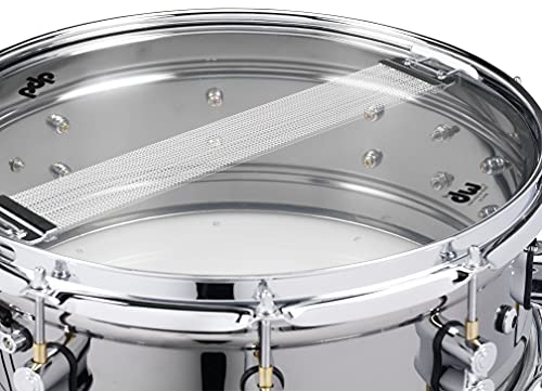 Pacific Drums Concept Series Black Nickel Over Steel Snare Drum, 6.5"X14" (PDSN6514BNCR)
