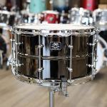 Ludwig Universal Black Brass Snare Drum - 8-inch x 14-inch, Chrome Hardware