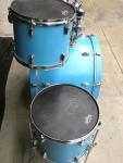 Yamaha Stage Custom Standard 4-Pc Drum Set – Painted Blue Finish – 22/14/12/10