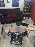 CB Drums 5-Piece Acoustic Drum Set Black Burgundy