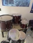 CB Drums 5-Piece Acoustic Drum Set Black Burgundy