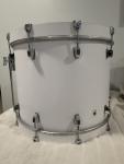 Ludwig Neusonic White 3-Piece Drum Set
