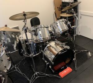 Slingerland Chrome 4-Piece Drum Set