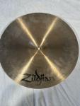 Zildjian 18" Avedis Medium Thin Crash Cymbal