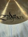 Zildjian 18" Avedis Medium Thin Crash Cymbal