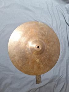 Zildjian Avedis 13-Inch Crash Cymbal