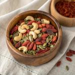 Yupik Organic Goji Trail Mix, 2.2 lb