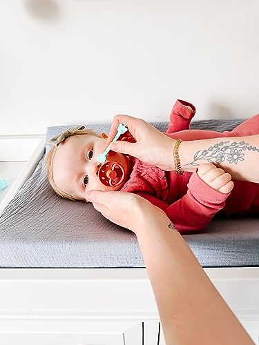 oogiebear - Nose and Ear Gadget. Safe, Easy Nasal Booger and Ear Wax Remover for Newborns, Infants and Toddlers. Dual Earwax and Snot Remover. Aspirator Alternative