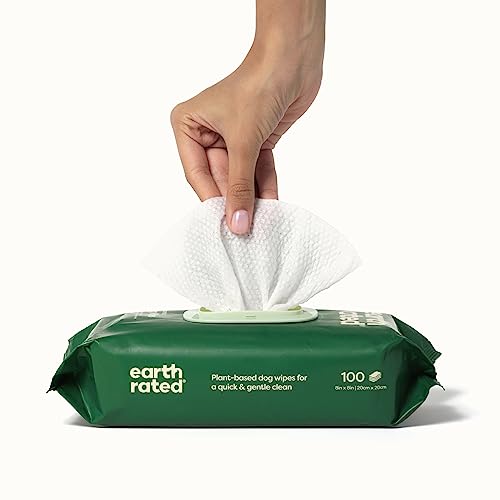 Earth Rated Dog Wipes, Thick Plant Based Grooming Wipes for Easy Use on Paws, Body and Bum, Unscented, 100 Count