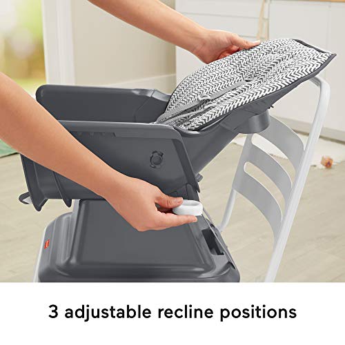 Fisher-Price SpaceSaver High Chair - Arrows & Tire Tracks