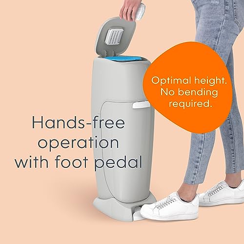 Playtex Diaper Genie Complete Diaper Pail, with Built-in Odor Controlling Antimicrobial, Includes 1 Pail and 3 Max Fresh Refills, Grey (10078300115998)