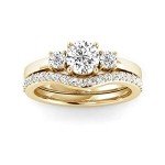Elegant 14k Gold Diamond Engagement Ring Set
