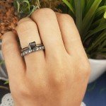 Elegant 1.50 Carat Diamond Wedding Ring Set