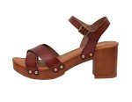 CUSHIONAIRE Women's Vintage Faux Wood Sandals